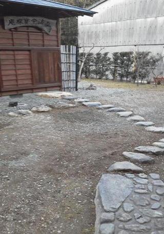 茶室への道。