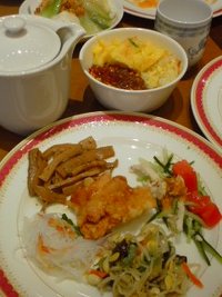中華食べながら、またも思いける。