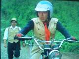 バイクで立ち去る一文字隼人
