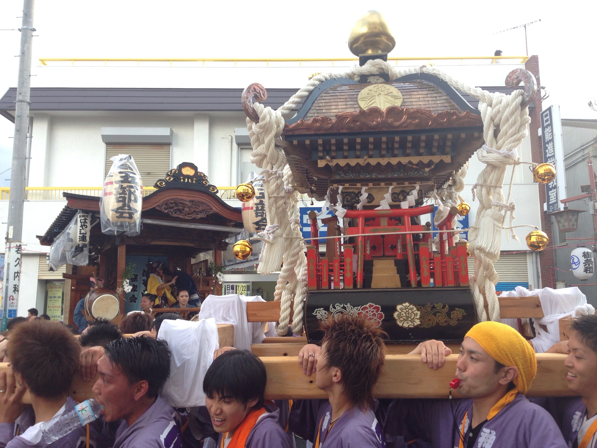 東京の郊外の祭り