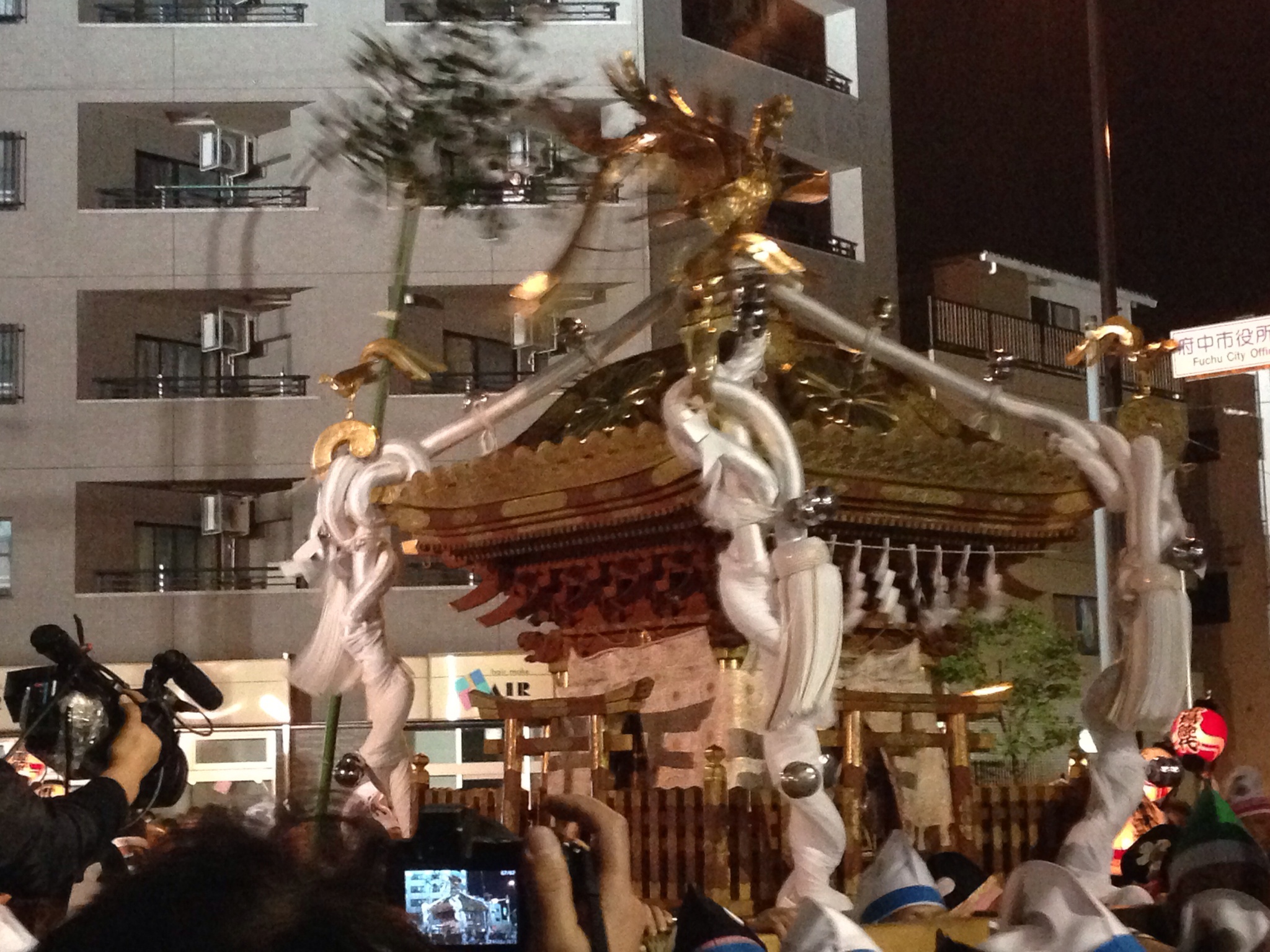 東京の郊外の祭り