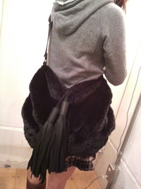 ＴＲＥＳ★ＦＵＲＳＨＯＵＬＤＥＲ( ファーショルダー)