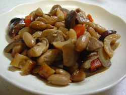 落花生の煮物