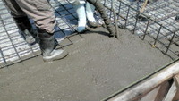 コンクリート打ち！ 2011/04/19 13:20:19