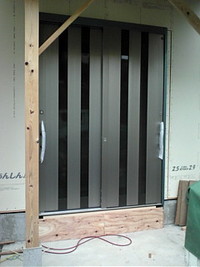 玄関サッシ！ 2011/05/24 18:18:13