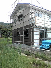 外壁&床貼り！ 2011/06/15 18:12:45