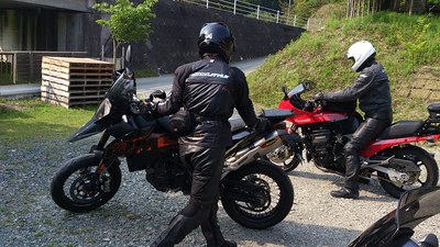 たのしくプシュッと