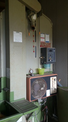 稲刈りの季節です。