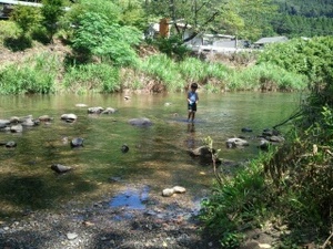川遊び