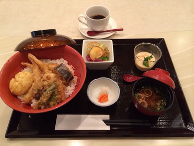 新作・天丼ランチ☆
