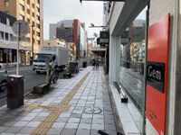 浜松市田町中央通り、田町交差点「ブティックG e m（ジェム）」大人のリッチカジュアルなセレクトショップです。 2023/12/12 08:02:12
