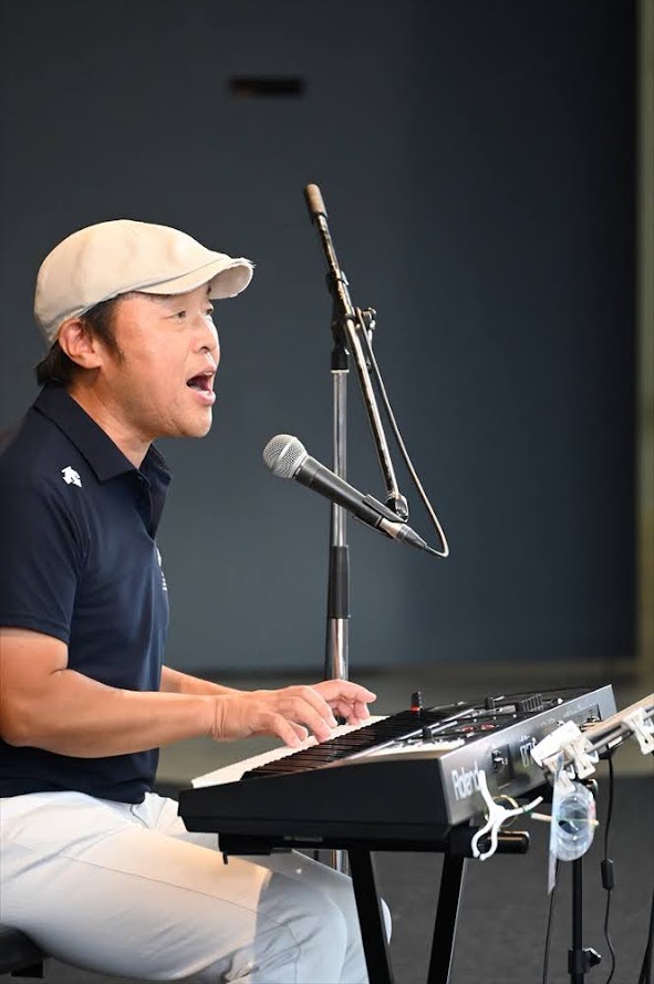 １０組目は、やまちゃん　第一回浜名湖フォークフェスティバル