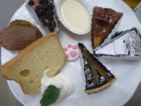 本日の”お任せケーキセット” 2014/08/16 20:15:00