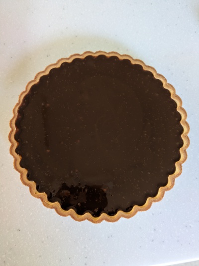 苺の生チョコタルトが人気です　春ですね