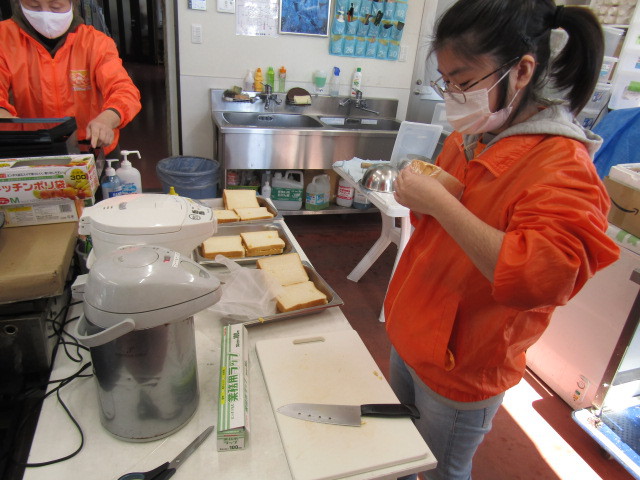 揚げ物大好きはんくろう屋台村