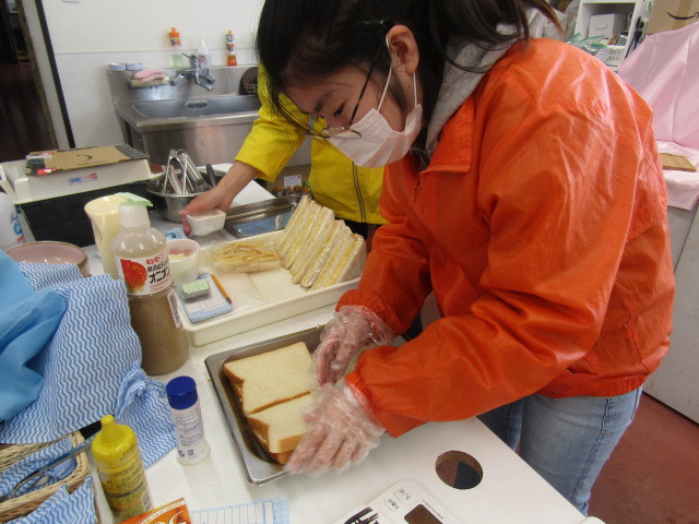 揚げ物大好きはんくろう屋台村