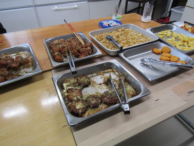 揚げ物大好きはんくろう屋台村