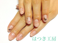 現在ネイリストとしては活動してるの？おいくら？ 2019/01/07 23:19:35