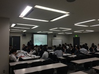 政策委員会　4月度例会