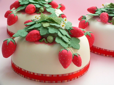 入学祝いに「いちごのシュガーケーキ」