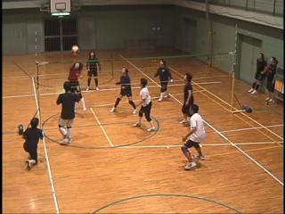 大会1カ月前でにぎやか