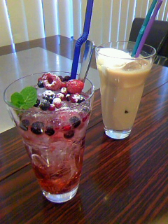 snowee cafe