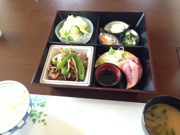 くつろぎ茶房　　珈・伊万里　さん　☆