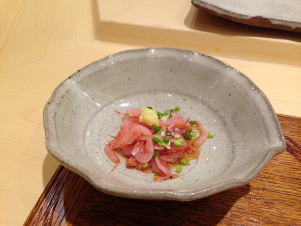 鮨処　　いし原　　さん　　で　　昼食　　☆