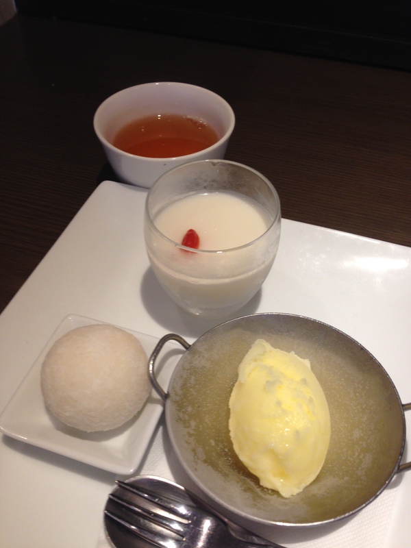四川飯荘　　尾林さん　で　　ランチ　☆