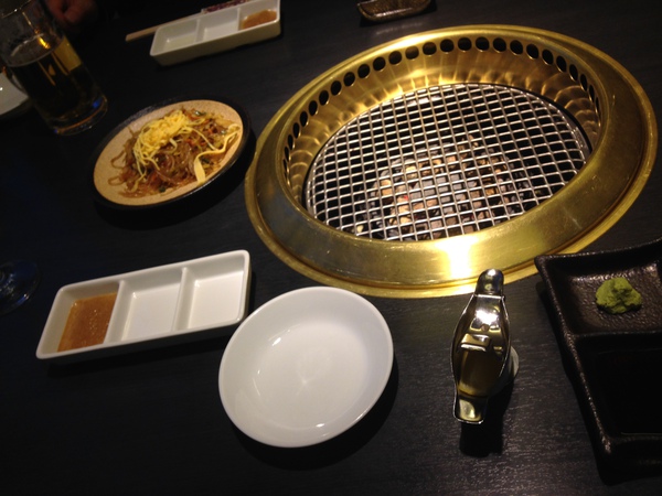焼肉ハウス　　扇寿　　さん　で　　お肉～　☆