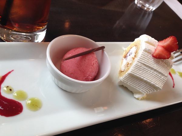 洋食　Ｈｉｒｏ　　さん　で　　ランチ　　☆