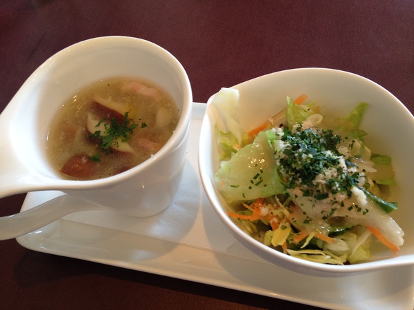 ＤＡＩＤＯＣＯＲＯ　さん　で　ランチ　☆