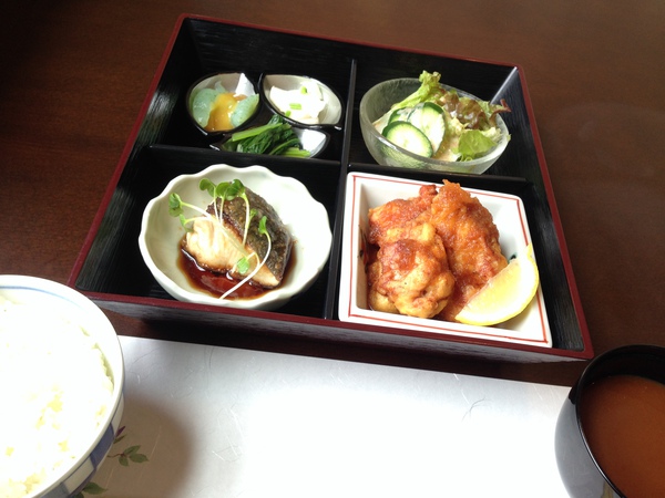 くつろぎ茶房　　珈・伊万里　さん　　☆
