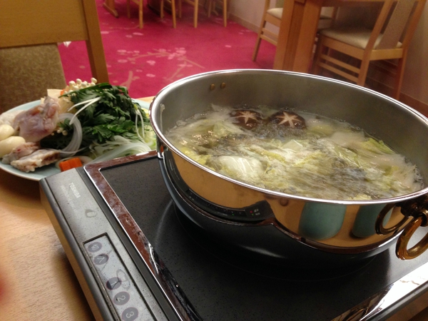 和食堂　　山里さんで　　ふぐ尽くし　　☆
