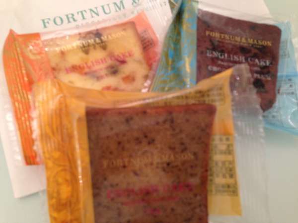 ＦＯＲＴＮＵＭ＆ＭＡＳＯＮ　で　お持ち帰り～☆