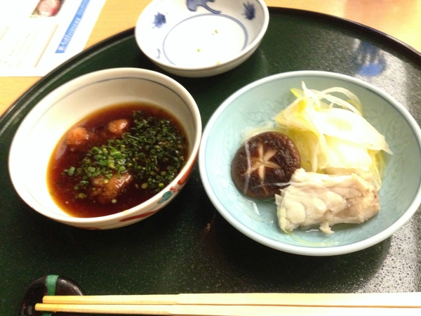 和食堂　　山里さんで　　ふぐ尽くし　　☆