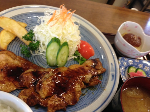 カフェレイ　　大正館　　さんで　　ランチ　☆