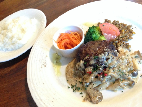 ＲＩＶＥＴ　　さん　で　　ランチ　☆