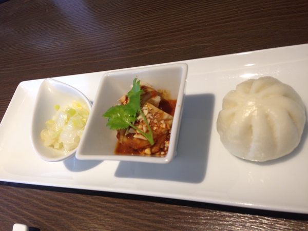 四川飯荘　　尾林　さん　で　ランチ　　☆