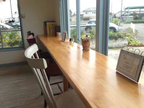 雑貨　カフェ　　ｂｉｒｃｈ　　さん　で　　ランチ　☆