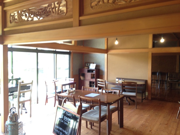 手打ち十割蕎麦の店　　ひねもす　さん　　☆