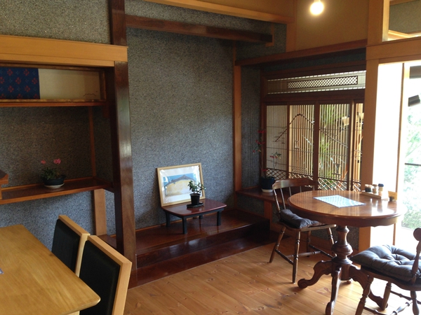 手打ち十割蕎麦の店　　ひねもす　さん　　☆