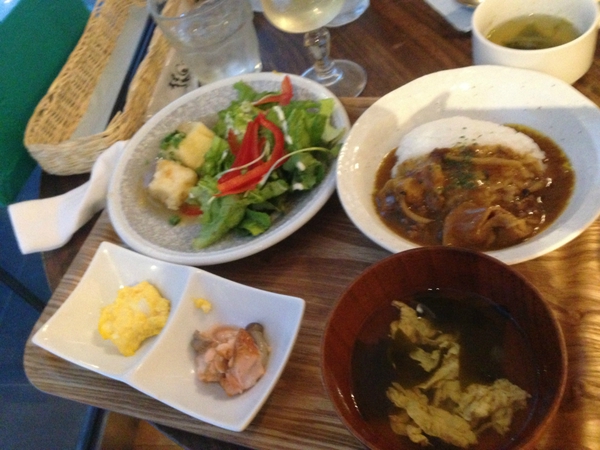 猿　Ｃａｆｅ　　さん　で　ランチ　☆