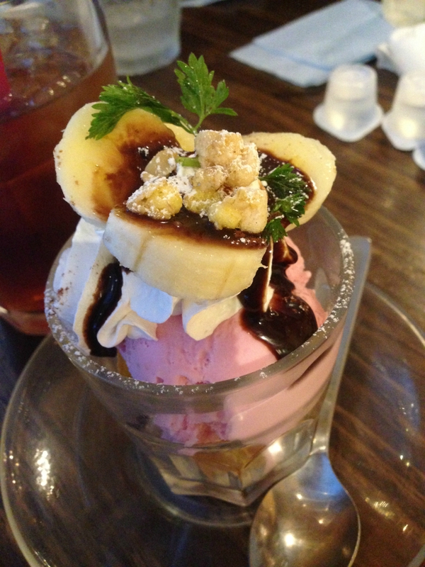 猿　Ｃａｆｅ　　さん　で　ランチ　☆