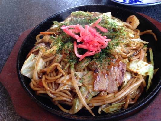 お好み工房　　こがねや　さんで　　ランチ　☆
