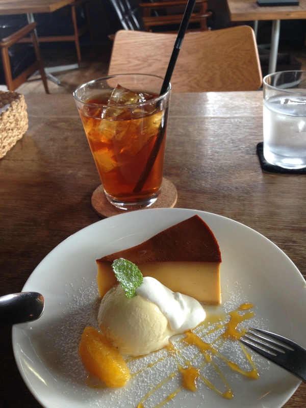比奈カフェ　　さん　で　お茶ＴＩＭＥ　☆