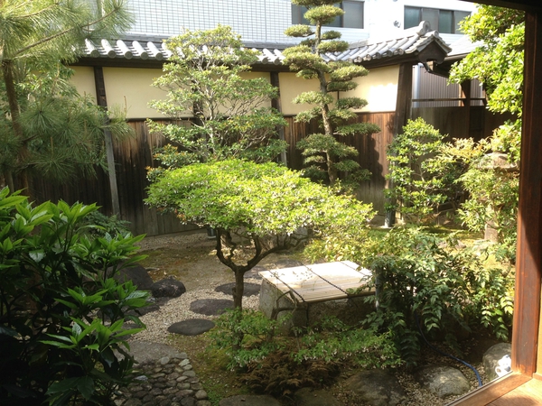 古い町並みが　ちゃんと　　残ってるのだ　☆