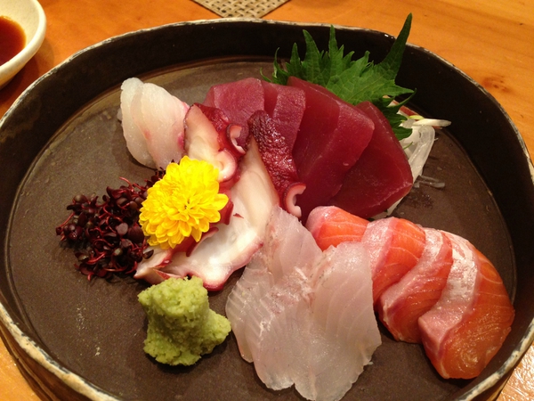 炭焼茶寮　　酉泰　　別邸　　さん　　☆