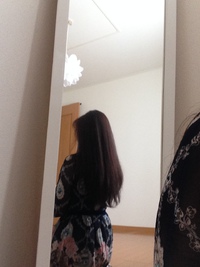ばっさり　切って　　　黒髪　に　　☆