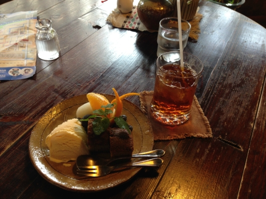 酒游舘　さん　　で　　お茶ＴＩＭＥ　☆